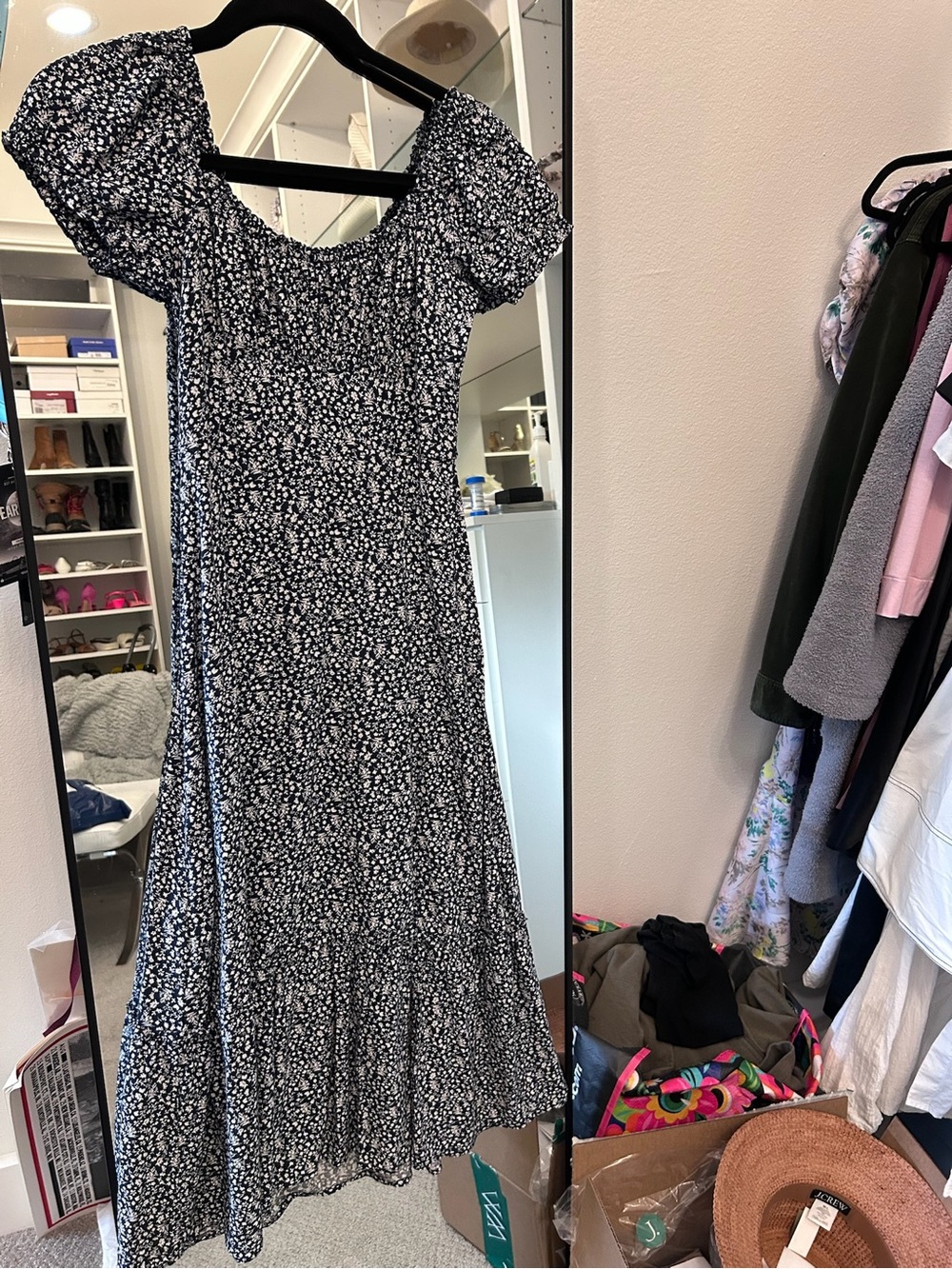 Hollister Navy and White Floral Midi Dress with Puff Sleeves